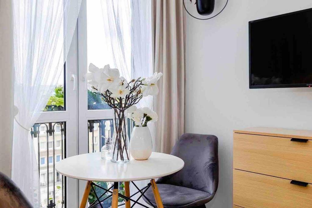 Lux Apartament W Centrum, Plac Konstytucji, Klimatyzacja, Widokowy Lägenhet Warszawa Exteriör bild