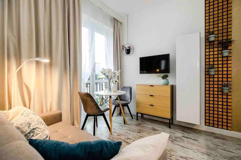 Lux Apartament W Centrum, Plac Konstytucji, Klimatyzacja, Widokowy Lägenhet Warszawa Exteriör bild